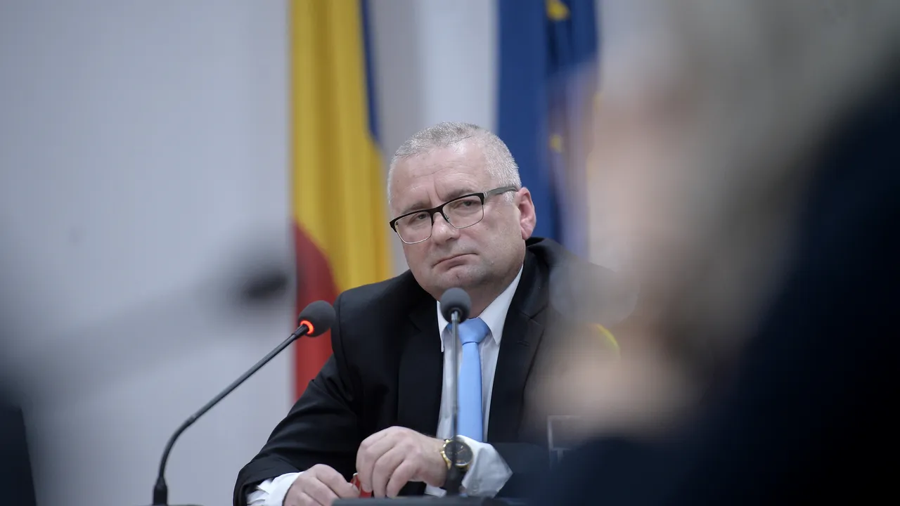 Decizii care vizează DNA. Călin Nistor rămâne şef, Lucian Onea va fi suspendat din funcţie