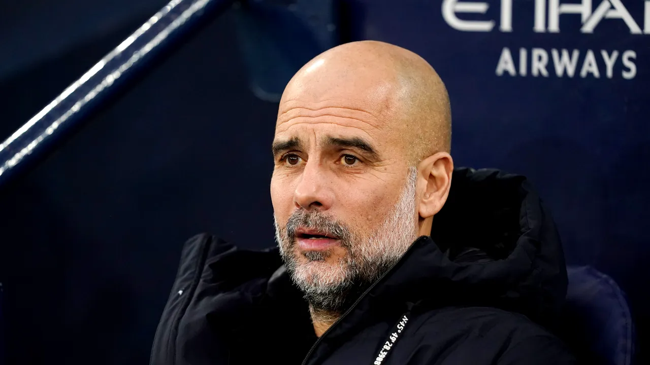 Îşi adoarme adversarii? Guardiola, managerul lui City, îşi laudă rivalii din cursa pentru titlu