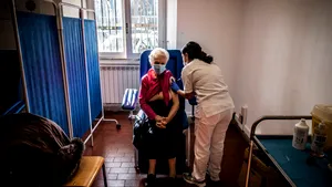 Unde se află cele 180 de cabinete pentru vaccinarea cu serul de AstraZeneca