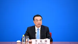 Premierul Chinei îndeamnă Ucraina şi Rusia la soluţionarea conflictului. Situaţia de pe front este „descumpănitoare”