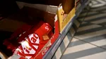 Jaf „dulce”: 12 tone de batoane KitKat, furate în Europa. Camionul în care se aflau nu a mai ajuns la destinație în Polonia