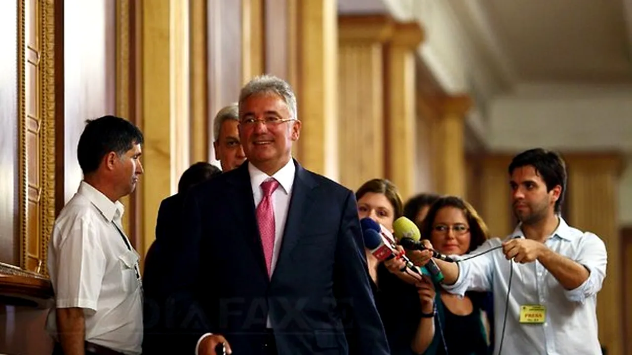 Videanu, întrebat cu cine s-a consultat când a luat decizia de a-şi depune mandatul: Cu mine însumi