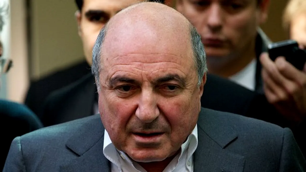 Omul de afaceri Boris Berezovski s-ar afla în spatele 