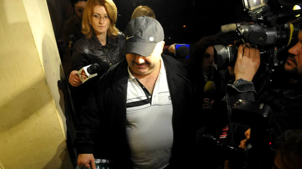 Cătălin Voicu va fi supus unui control medical, va primi hrană de la rude şi va continua tratamentul