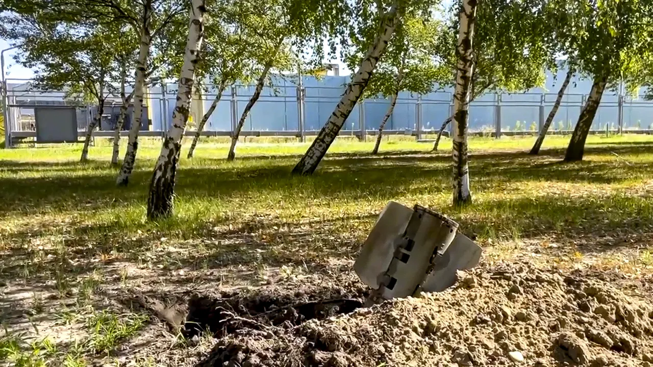 Războiul din Ucraina, ziua 167. Atac cu rachete asupra unei baze militare din Crimeea, soldat cu un mort şi 4 răniţi / Situaţia de la centrala nucleară de la Zaporojie rămâne tensionată / Pentagonul a trimis rachete antiradar forţelor ucrainene