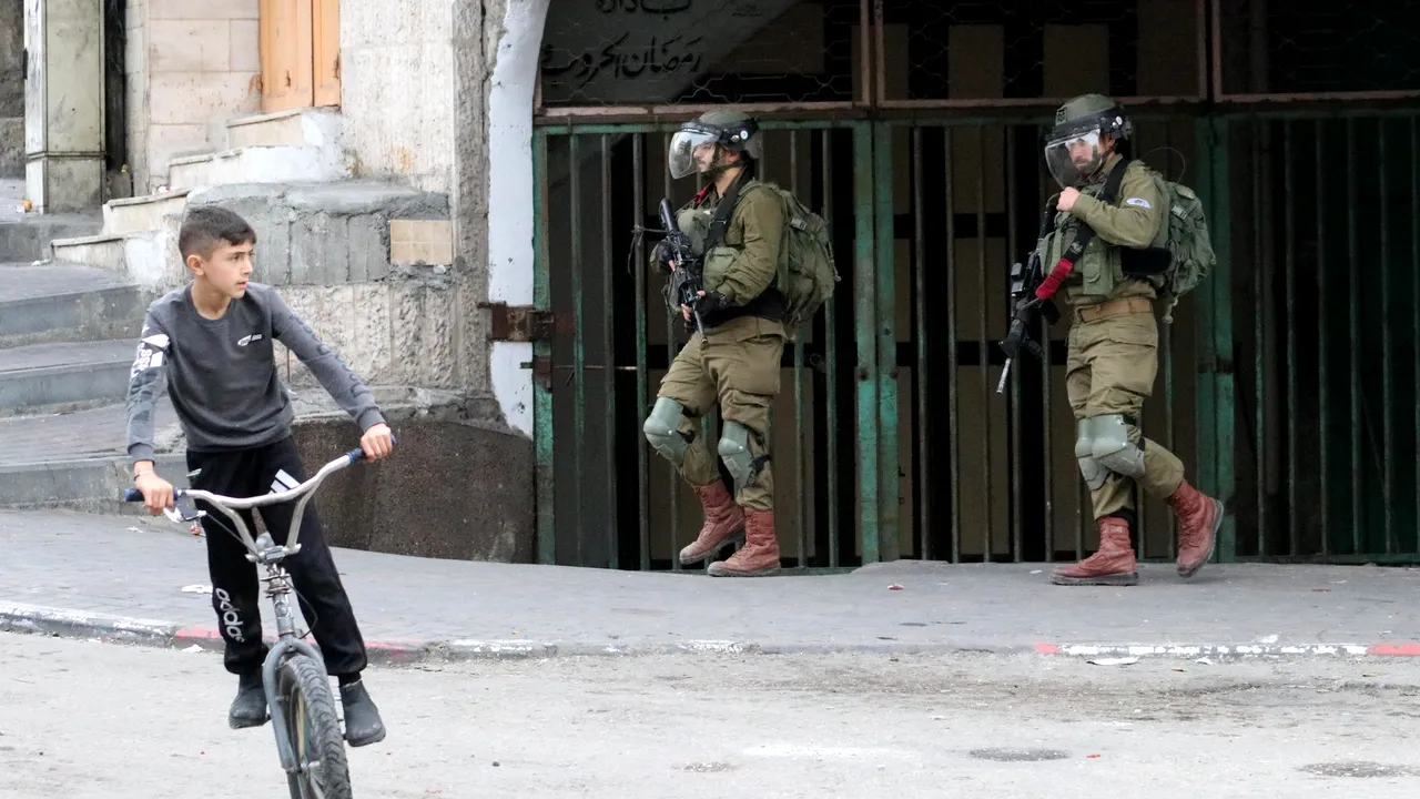 Copil palestinian care participa la un protest în Cisiordania, împuşcat mortal de militari israelieni