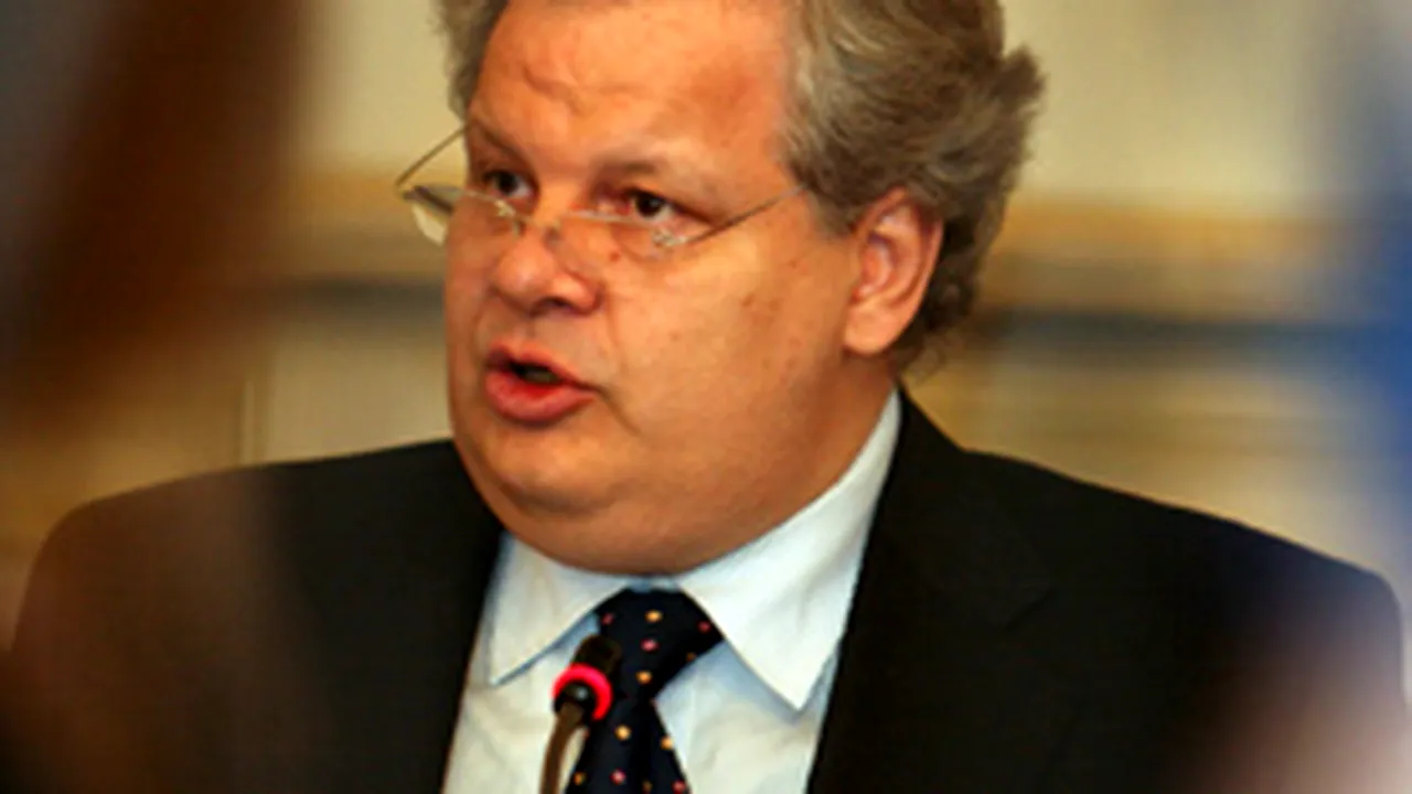 Valvis: Prin emiterea de obligaţiuni nu se respectă suporterii