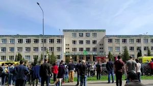 Atac armat într-o şcoală din Kazan, Rusia: cel puţin 13 persoane, majoritatea copii, au murit. Unul dintre agresori este un adolescent