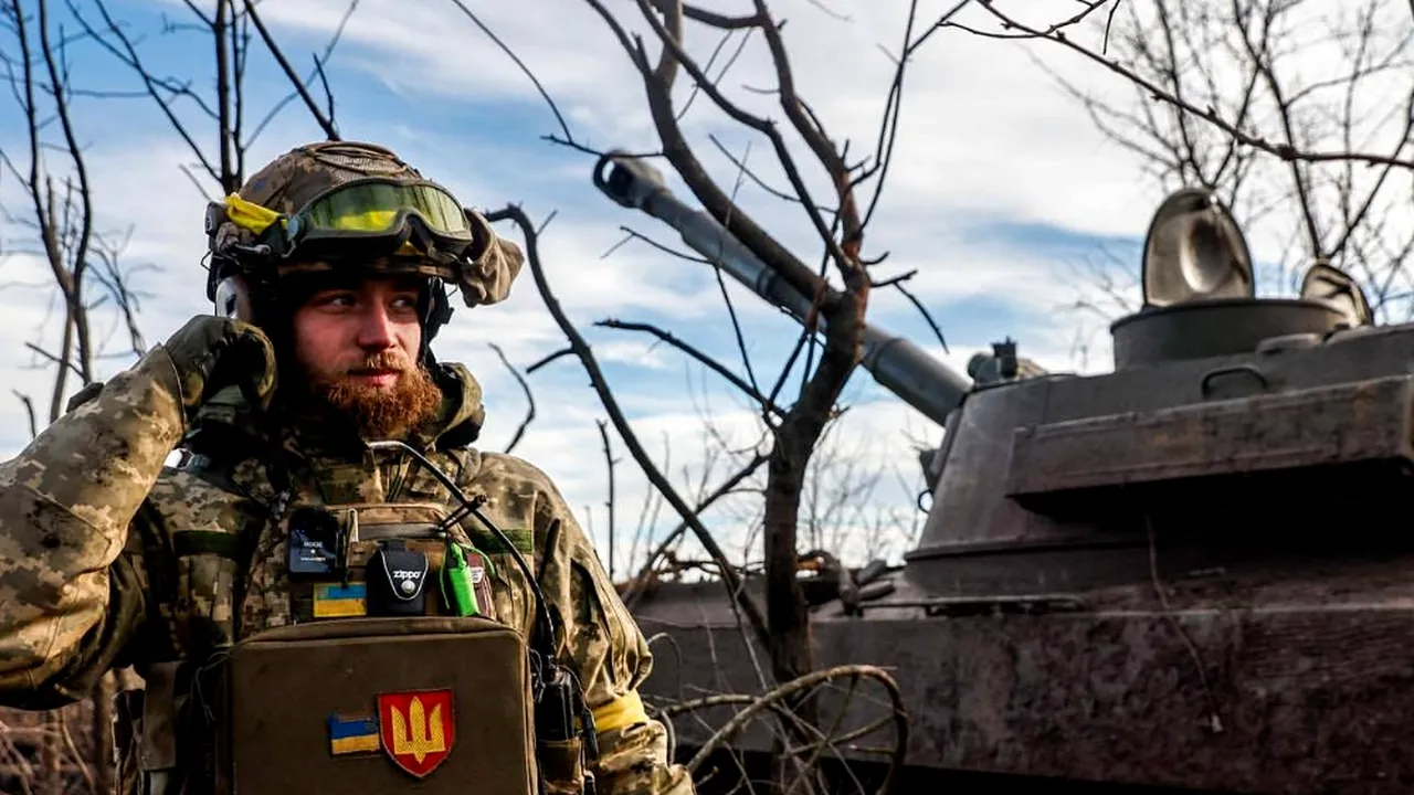 Războiul din Ucraina, ziua 319. Ruşii suferă pierderi grele în mai multe zone din Doneţk / Rusia acuză că Ucraina că desfigurează cadavre, pentru a acuza inamicul de tortură / Ucraina are cel mai întins câmp minat din lume / Primul schimb de prizonieri al anului