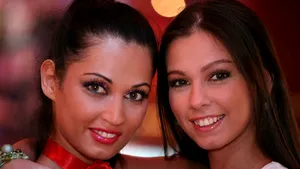 Nicoleta Luciu, geloasă pe sora ei Iuliana. Vezi de ce