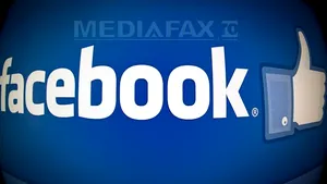 ANALIZĂ: La 10 ani de la lansare, Facebook a ajuns la maturitate, dar luptă să îi ţină aproape pe tineri