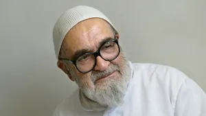 Ayatollahul Hossein-Ali Montazeri, un critic al preşedintelui iranian, a decedat