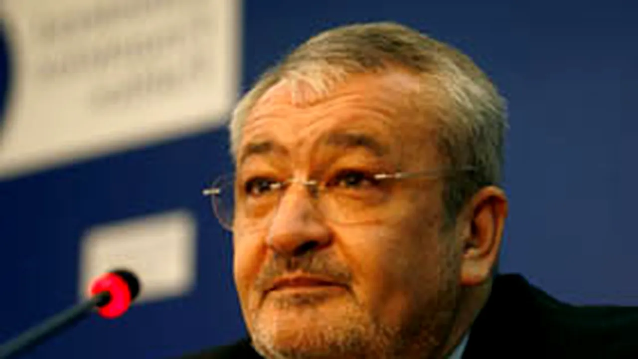 Decizia de eliberare a lui Vlădescu din funcţia de secretar de stat, publicată în MO