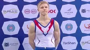 Gimnast rus, anchetat pentru că a purtat un simbol pro-război pe podium alături de un ucrainean