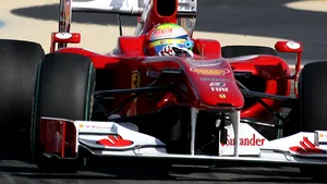Fernando Alonso a câştigat Marele Premiu al statului Bahrain, primul Grand Prix din 2010