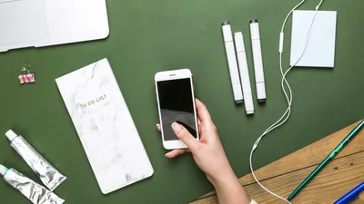 TEHNOLOGIE Telefonul vechi e o comoară. Cinci moduri de reutilizare la care nu te-ai gândit