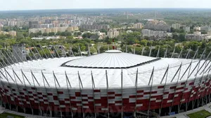 EURO 2012: Campionatul va aduce în Polonia şi Ucraina un milion de turişti, care vor cheltui 800 milioane de euro