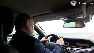 Vladimir Putin s-a deplasat în Crimeea, inspectând Podul peste Strâmtoarea Kerci