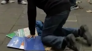 Victima bullying-ului, la doar 13 ani. Părinţii şi calmantele au ajutat-o pe Elena să treacă peste experienţa traumatizantă | VIDEO