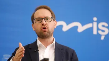 Breaking News Dominic Fritz, după decizia CCR privind legea ANI: Mandatul meu de primar va înceta în 30 de zile