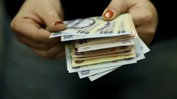Discuții pentru reducerea deficitului bugetar: de la creșteri de taxe la privatizarea unor companii de stat. Ce propuneri sunt pe masă