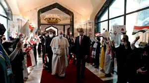 Papa Francisc a condamnat extremismul în cea de-a doua zi a vizitei sale istorice în Irak: „Sunt trădări ale religiei”