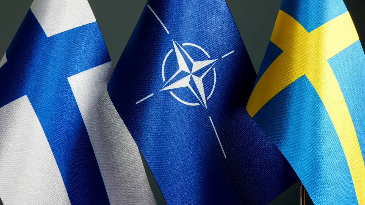 Familia NATO se măreşte. Finlanda şi Suedia semnează protocoalele de aderare marţi