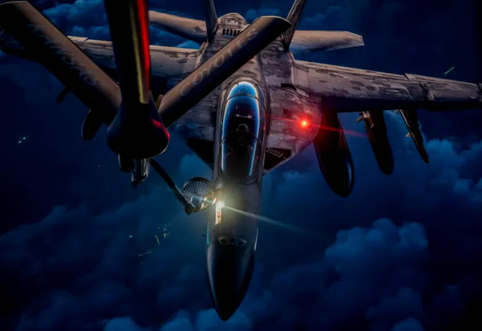 ULTIMA ORĂ Trei avioane cisternă ale SUA au ajuns în România, în contextul războiului din Iran. Dislocarea temporară în România, după decizia CSAT și a Parlamentului de la București