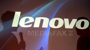 Google a vândut Motorola companiei chineze Lenovo, dar păstrează patentele