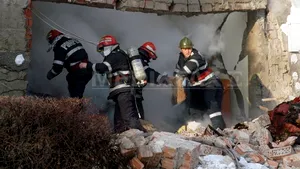 Vezi aici imagini de la explozia din Bacău - GALERIE FOTO