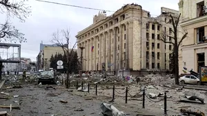 Avertisment al ministrului de externe din Franţa: 