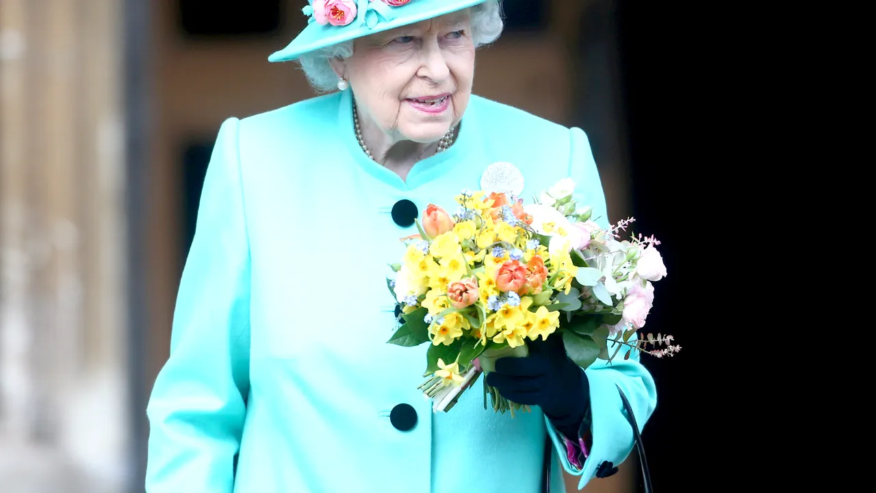 Regina Elizabeth a II-a se simte rău. Cel mai în vârstă monarh din lume a trecut printr-o operaţie luna trecută