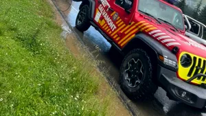 Femeie lovită de trăsnet în județul Dâmbovița. Salvamontiștii au intervenit pentru salvarea ei
