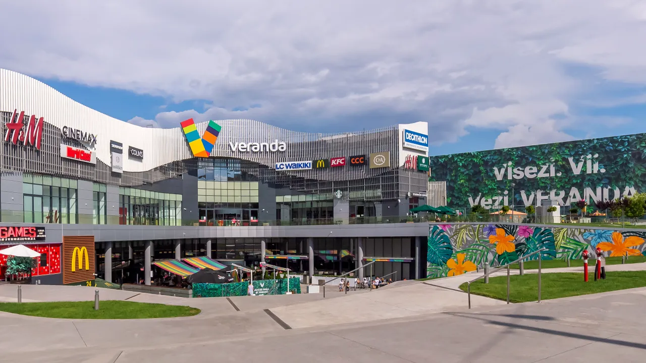 Veranda Mall îşi extinde portofoliul de magazine cu peste 15 branduri noi