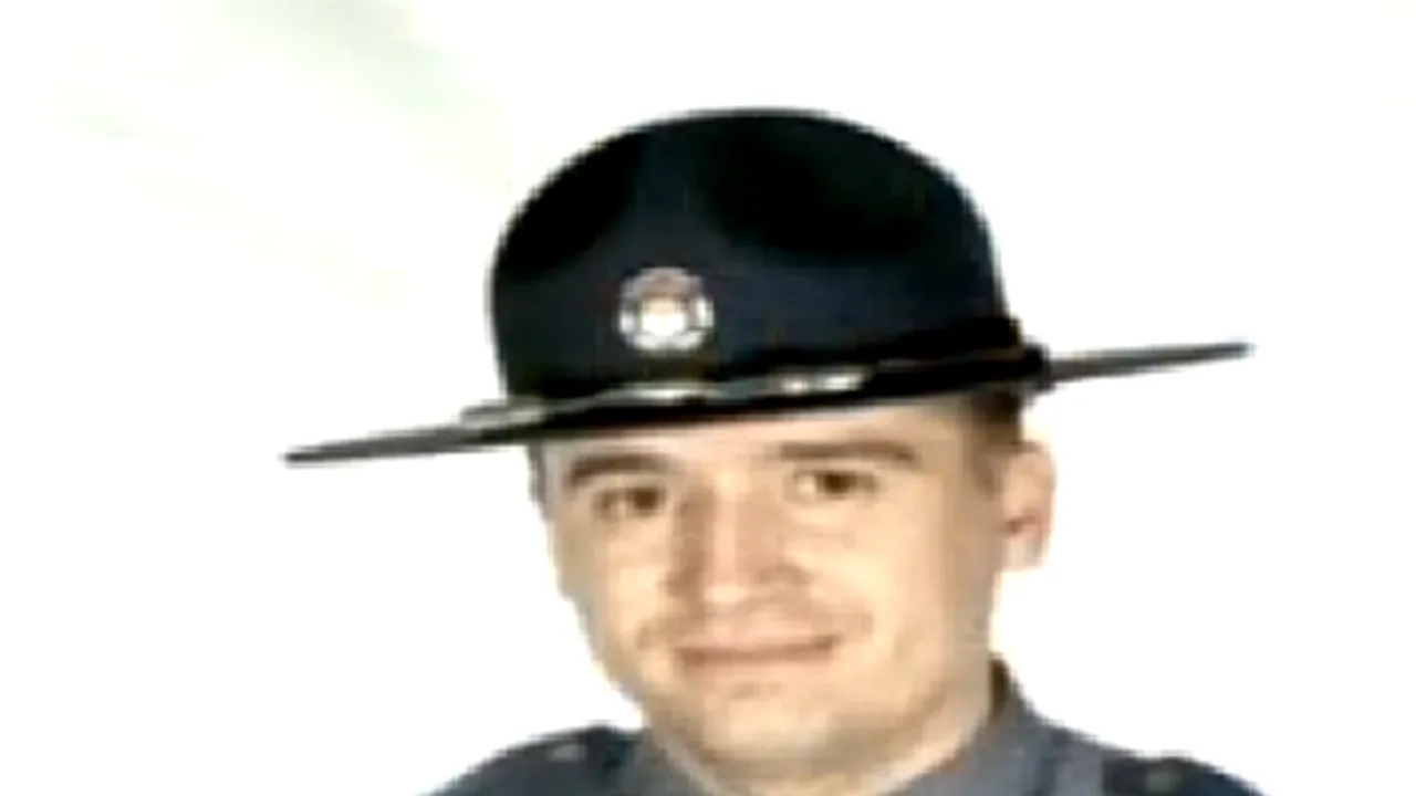 Sute de persoane la ceremonia organizată în memoria poliţistului român ucis în statul Washington