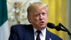 Sondaj Reuters / Ipsos: A crescut numărul americanilor care susţin demiterea lui Donald Trump