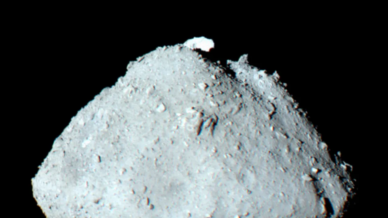 O sondă spaţială colectează probe de pe un asteroid mai vechi decât Pământul 