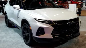 Chevrolet Blazer se întoarce în 2022, dar renunţă la motorul de bază