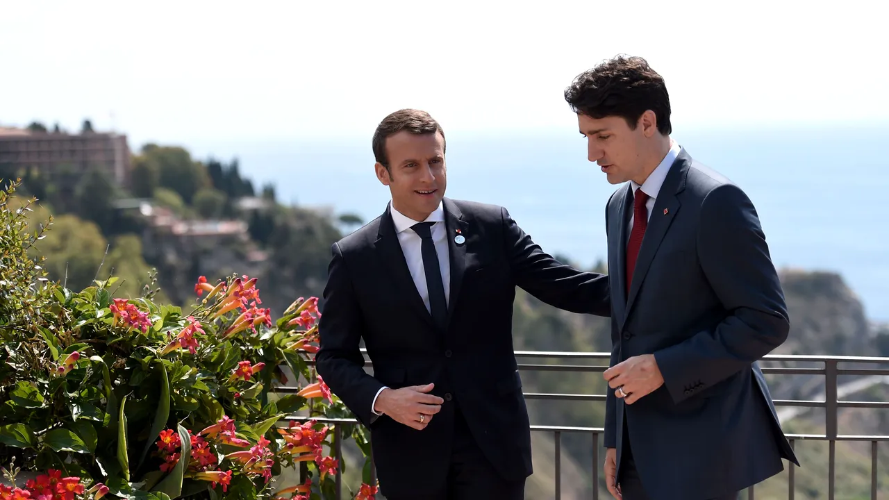 COMENTARIU Un Macron de România, un Trudeau de Bucureşti