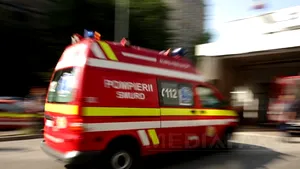 Cluj: Două persoane, la spital în urma unui accident în care a fost implicată o maşină de Poliţie