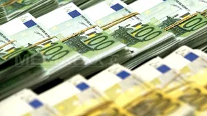 Repatrierea fondurilor de către băncile europene susţine euro, dar riscă un şoc mondial de creditare