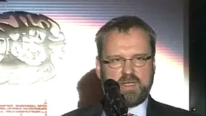 Wolfgang Munchau: Dacă euro cade, toate statele vor suferi. Nu sunt foarte pesimist în privinţa României