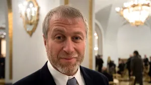 De ce i-a cerut Zelenski oligarhului Abramovici să testeze disponibilitatea lui Putin pentru negocieri
