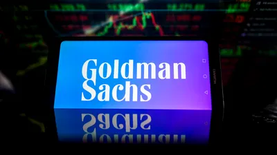 EXTERNE Sediul Goldman Sachs din Paris, sub supravegherea poliției după o alertă privind posibile atacuri