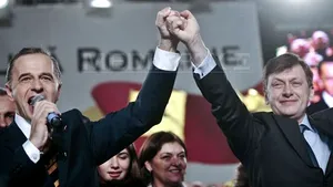 Geoană: Noi considerăm că o formulă de guvernare cu PNL şi cu premier PSD este bună