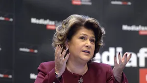 CONFERINŢA MEDIAFAX - Rovana Plumb: La sfârşitul lunii septembrie, în Revisal erau 5.700.094 de contracte de muncă active