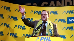 Buzău: Candidaţii George Scutaru (PNL) şi Adrian Mocanu (PSD+PC) au câştigat în mod direct