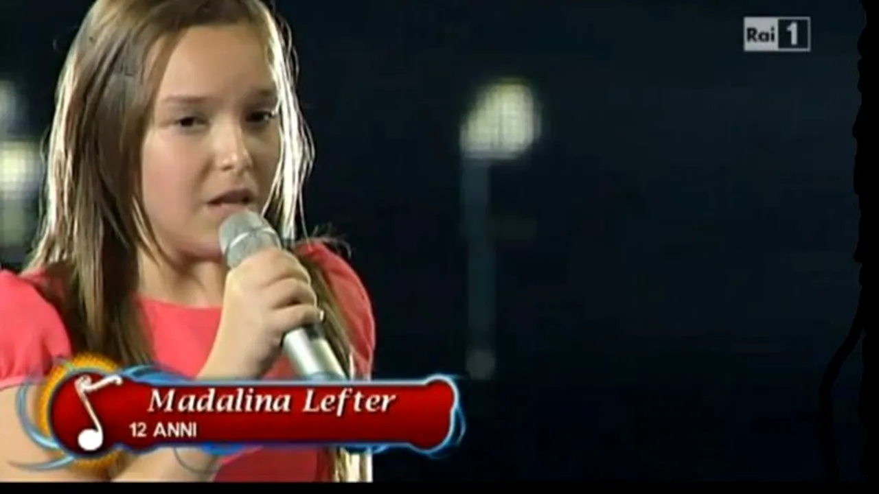Mădălina Lefter, fetiţa-minune, a cântat sâmbătă seară în duet cu Olivia Newton-John