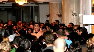 Angajaţii Direcţiei de Finanţe Buzău au oprit activitatea