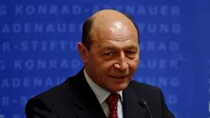 Băsescu susţine că nu trebuie să mai sperie o reclamaţie făcută la DNA
